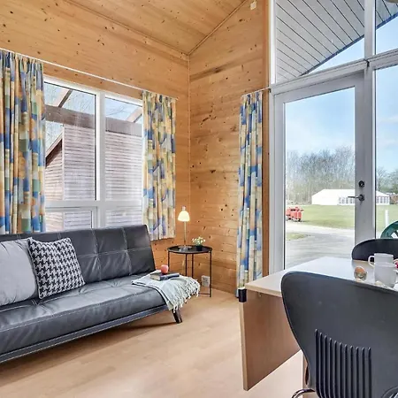 Feriehus Stunning In With Kitchen *